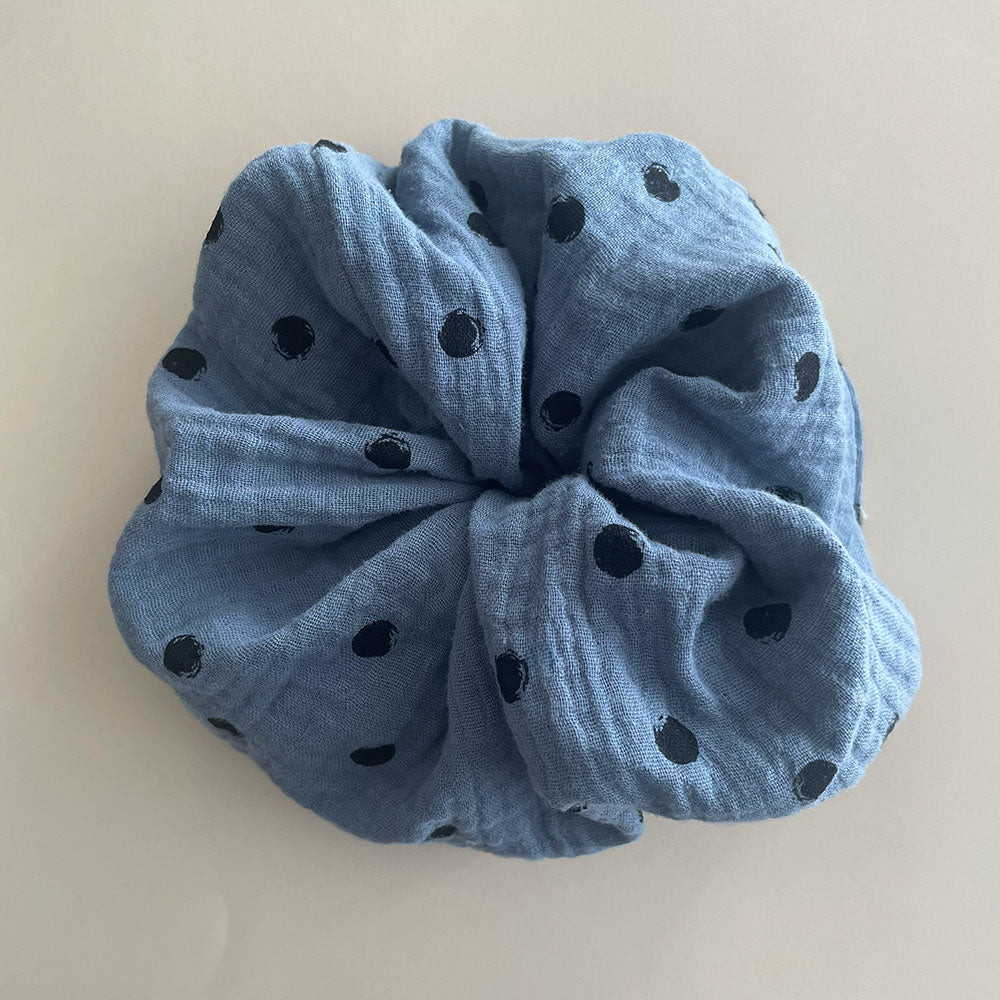 Scrunchie Jumbo Blue Dots