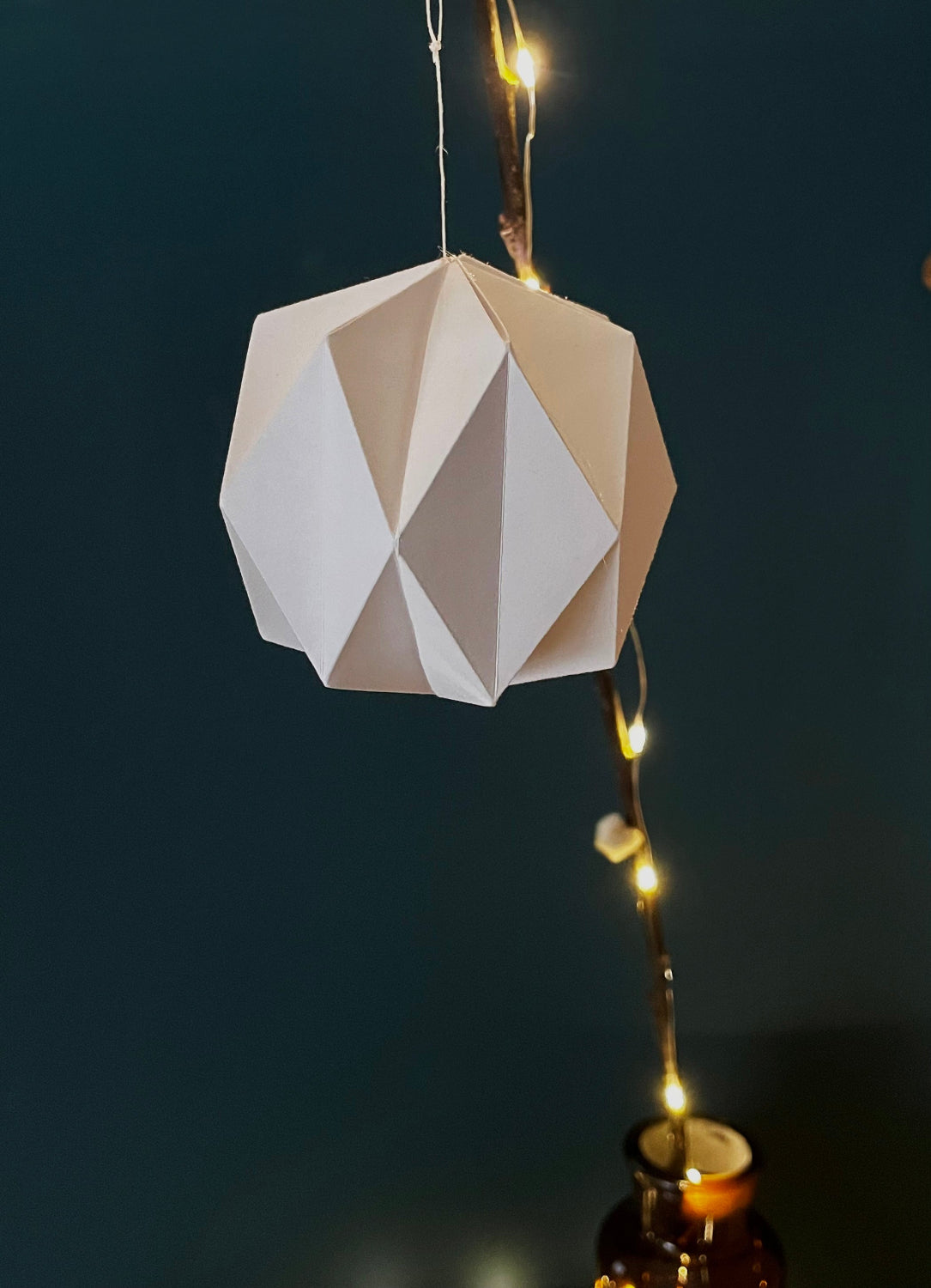 weihnachtskugel origami flocke aus papier studio umaer